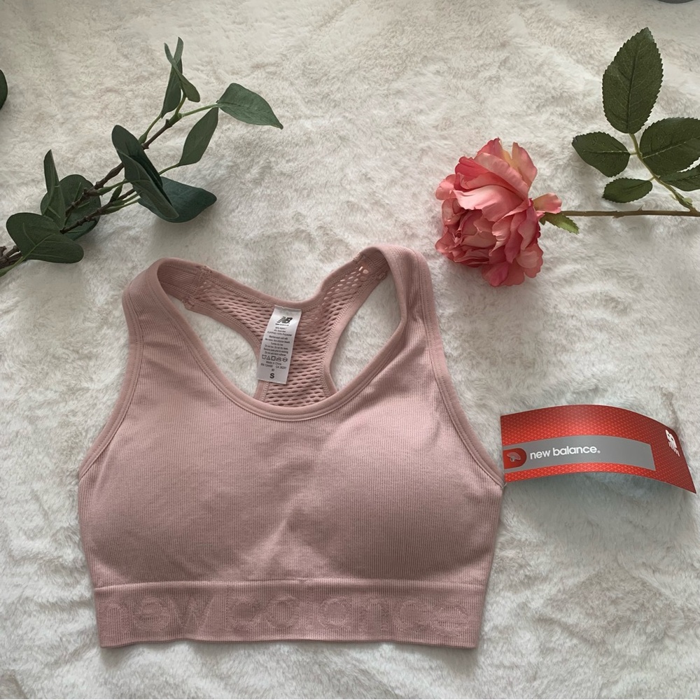 NWT - New Balance Women's Pink Sports Bra - Small